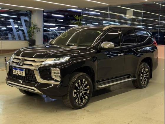 MITSUBISHI PAJERO SPORT 2.4 16V MIVEC TURBO DIESEL HPE-S AWD AUTOMÁTICO MITSUBISHI PAJERO SPORT 2.4 16V MIVEC TURBO DIESEL HPE-S AWD AUTOMÁTICO